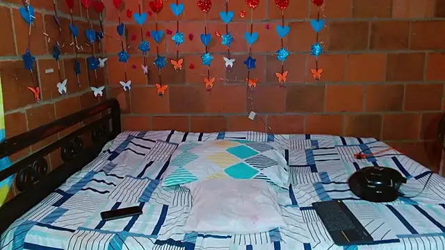 lorenacapelli online show from 10.30.25