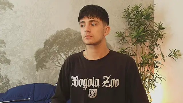 Snapshot of Axel_Draven chatting on 01.08.26 Axel Draven online show from 01.08.26