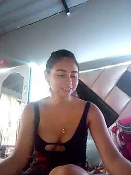 NileveSantanna online show from 09.27.25