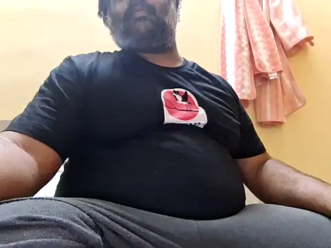 Snapshot of BigShowXxXx@xh chatting on 05.28.26 BigShowXxXxxh online show from 05.28.26