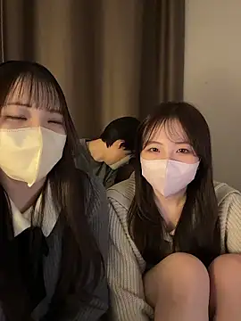 Snapshot of NINOoHard-Engine chatting on 02.24.26 NINOoHard-Engine online show from 02.24.26