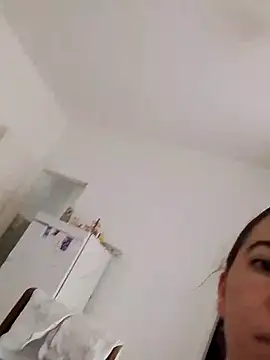 I v i  online show from 10.25.25