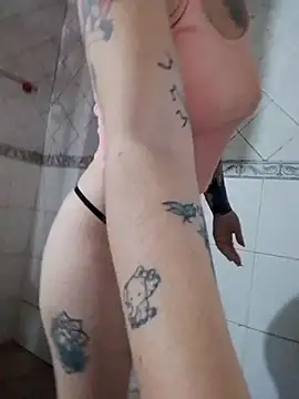 I v i  online show from 10.26.25