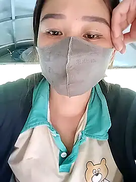 Girl Shy2000 online show from 10.26.25