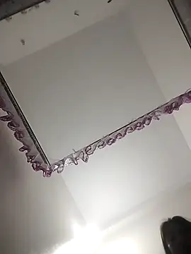 Girl Shy2000 online show from 03.18.26