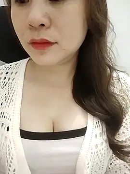 Girl Shy2000 online show from 03.28.26