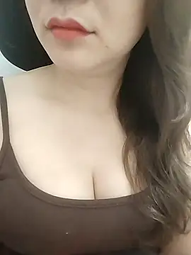 Girl Shy2000 online show from 04.15.26