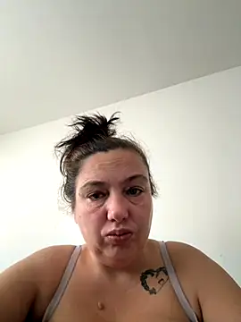 Eleanorxx online show from 10.27.25