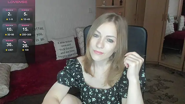 Snapshot of Tiffany_Bates chatting on 06.19.26 Tiffany Bates online show from 06.19.26