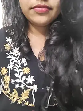 Snapshot of Miss_Rose__ chatting on 10.11.25 Miss Rose   online show from 10.11.25