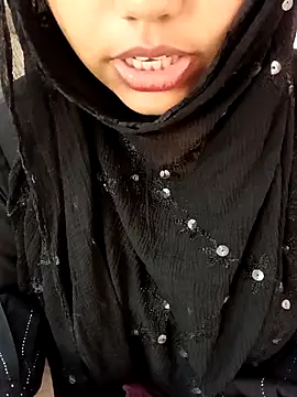 Snapshot of Miss_Rose__ chatting on 10.29.25 Miss Rose   online show from 10.29.25