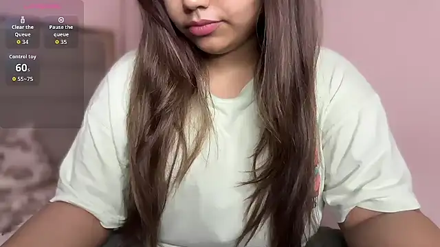 Snapshot of Miss_Rose__ chatting on 07.28.26 Miss Rose online show from 07.28.26