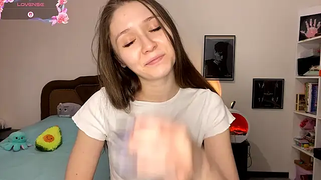 Denny Yorgeritai online show from 12.18.25