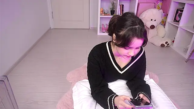 AryaStarky online show from 10.10.25