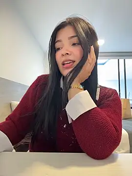 EmmaBlossom online show from 04.13.26