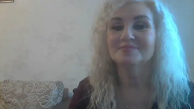 LadySexyBlond online show from 10.16.25