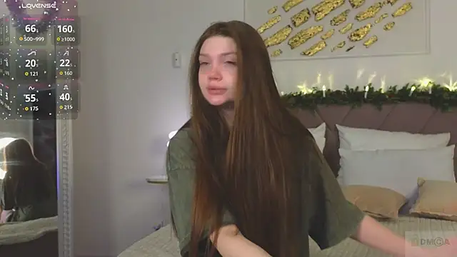 Nicole Broown  online show from 01.12.26