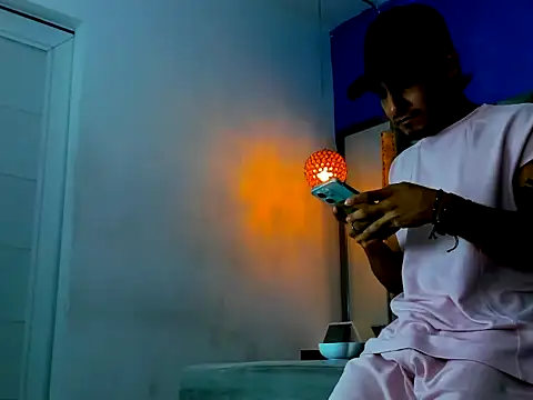 Snapshot of Kevinfox23cms chatting on 09.26.25 Kevinfox23cms online show from 09.26.25