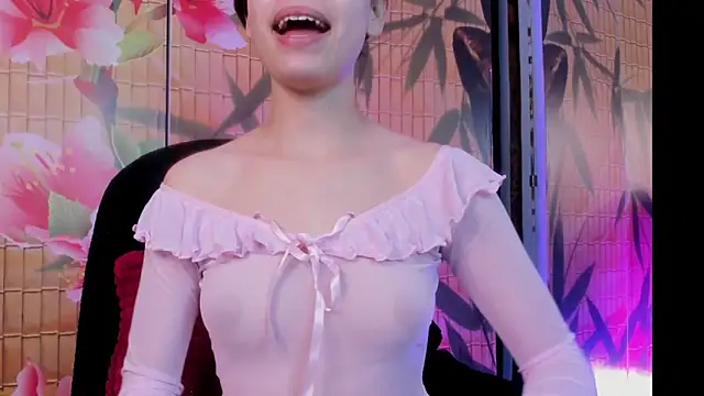 sophie blaake online show from 04.16.26