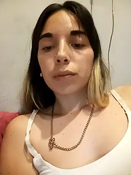 CrisHot202 online show from 09.24.25