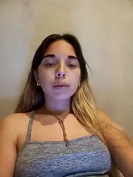 CrisHot202 online show from 10.02.25