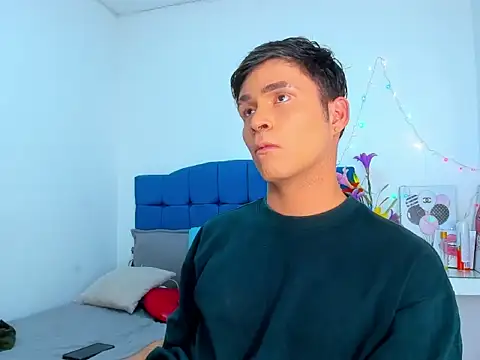 Aaron Foxxx online show from 11.30.25