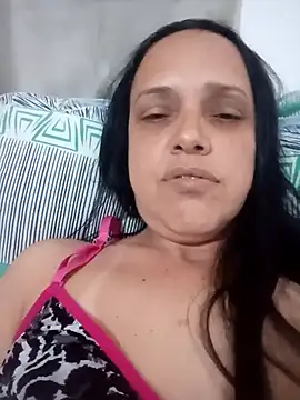 Crisribeiro online show from 11.20.25