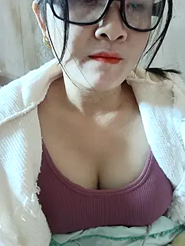 Paul-paul11 online show from 11.25.25