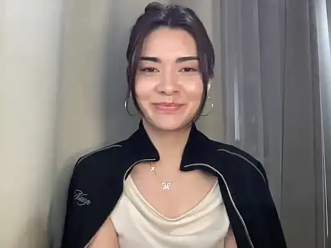 Snapshot of Zoryelis chatting on 01.07.26 Zoryelis online show from 01.07.26