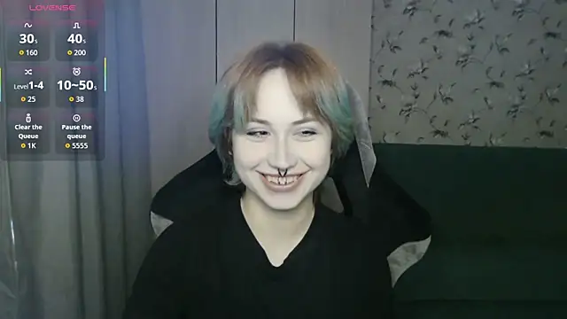 Snapshot of LeisaHopperstad chatting on 05.16.26 LeisaHopperstad online show from 05.16.26