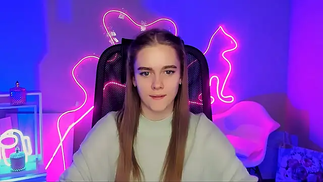 JuneWoods online show from 02.20.26