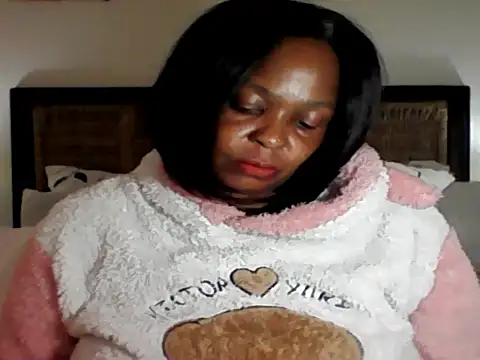 Snapshot of Blacksashaxx chatting on 06.18.26 Blacksashaxx online show from 06.18.26