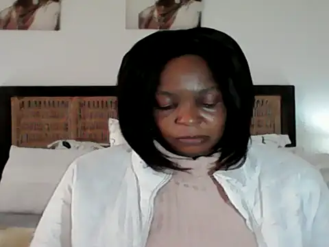 Snapshot of Blacksashaxx chatting on 06.25.26 Blacksashaxx online show from 06.25.26