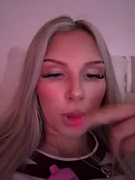 blondeeee online show from 07.21.26