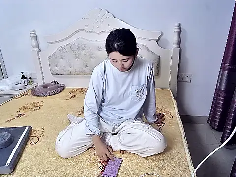 GrungyGooney online show from 04.07.26