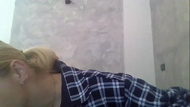 GoldenAngelMilf online show from 04.01.26