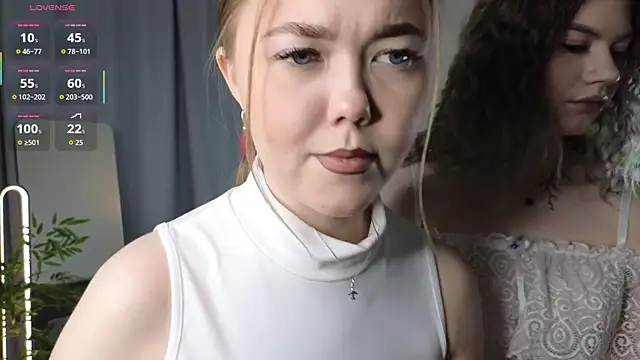 TwixieGuo online show from 10.25.25