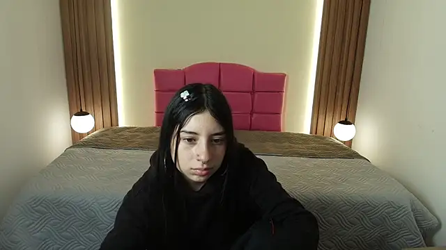 Snapshot of GabySweett_ chatting on 04.29.26 GabySweett online show from 04.29.26