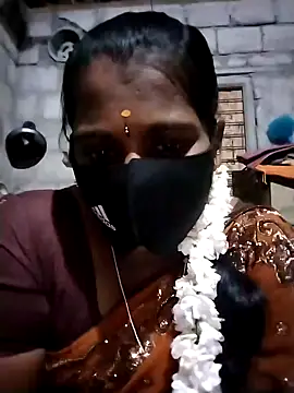 Tamil Hot Sandy online show from 11.13.25