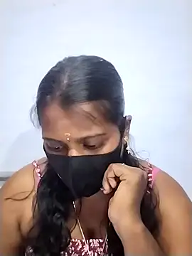 Snapshot of Tamil_Hot_Sandy chatting on 03.13.26 Tamil Hot Sandy online show from 03.13.26