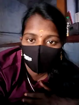 Snapshot of Tamil_Hot_Sandy chatting on 03.25.26 Tamil Hot Sandy online show from 03.25.26