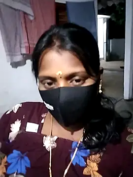 Snapshot of Tamil_Hot_Sandy chatting on 06.04.26 Tamil Hot Sandy online show from 06.04.26