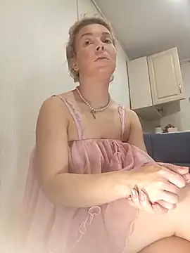 Conny Shellie online show from 12.20.25