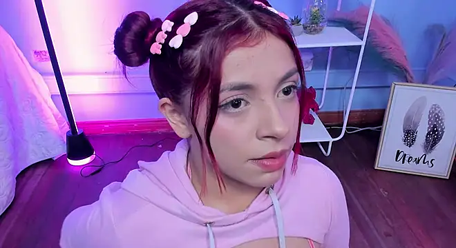 KathiaSaenz  online show from 01.09.26