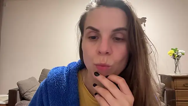 Snapshot of AnnieLove7722 chatting on 11.22.25 AnnieLove7722 online show from 11.22.25