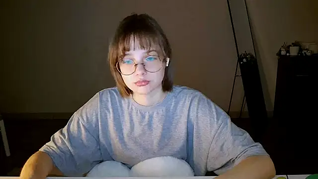 Snapshot of ExitedTroth chatting on 04.23.26 ExitedTroth online show from 04.23.26