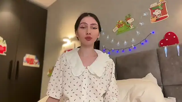 AnaMoonlight online show from 12.16.25