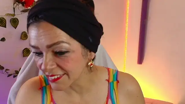 Carol Miss2 online show from 02.10.26