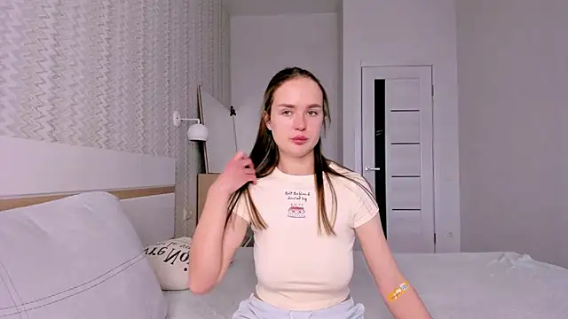 LilMary  online show from 02.09.26