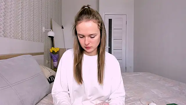 LilMary  online show from 03.12.26